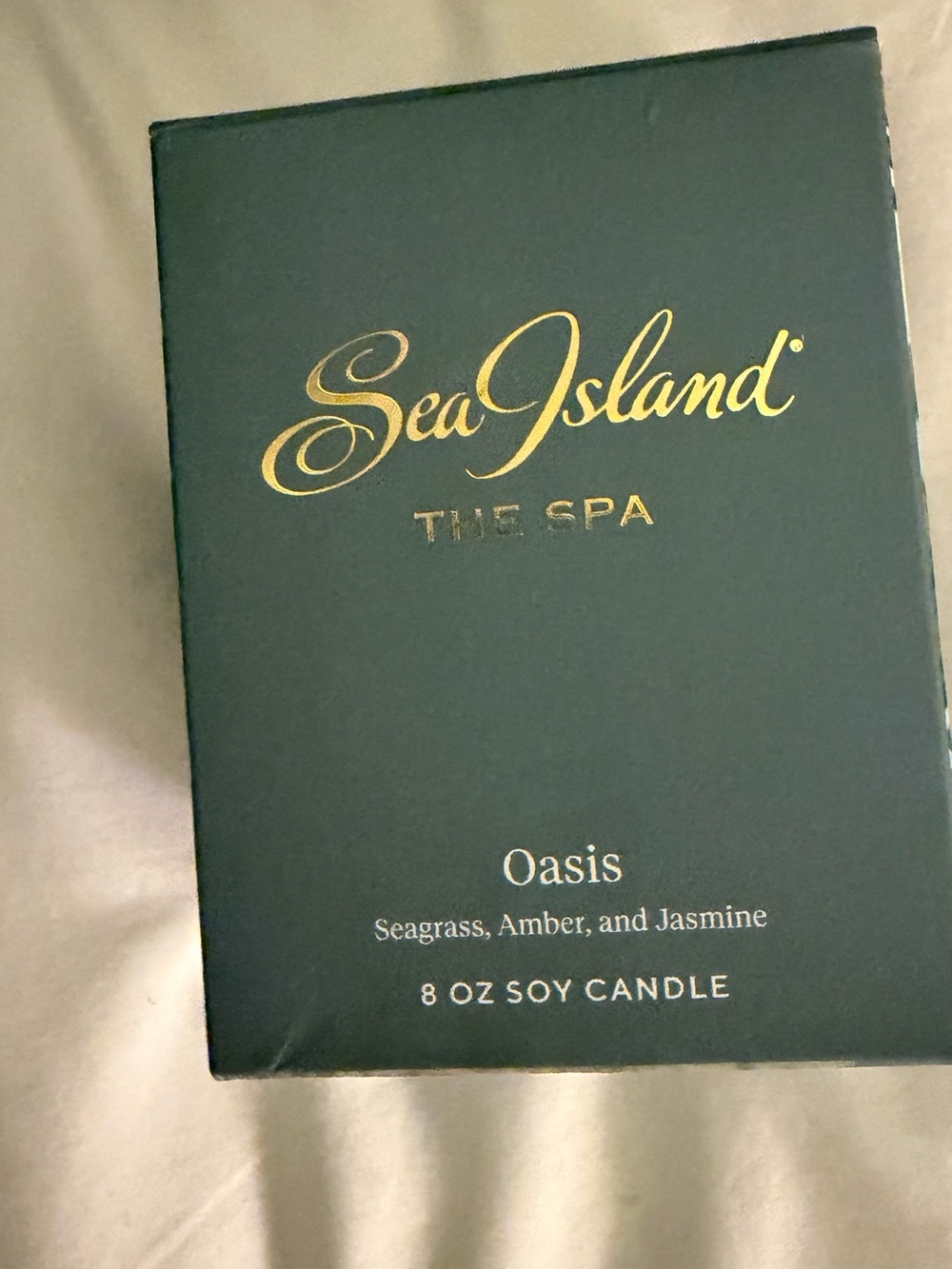 Oasis 8 oz Soy Candle - Seagrass, Amber & Jasmine (Green)